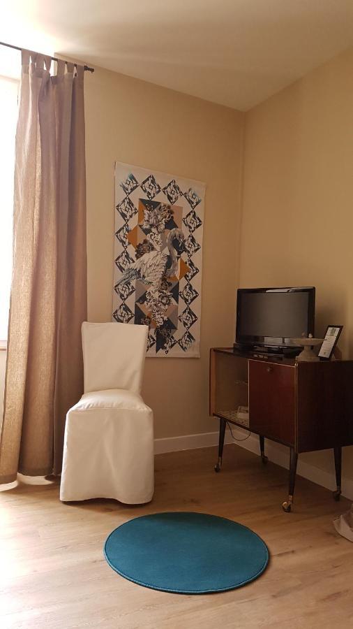 Chambres D'Hotes Du Tilleul Nanteuil-en-Vallée 외부 사진
