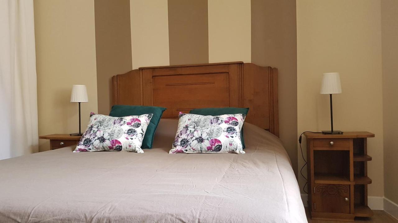Chambres D'Hotes Du Tilleul Nanteuil-en-Vallée 외부 사진
